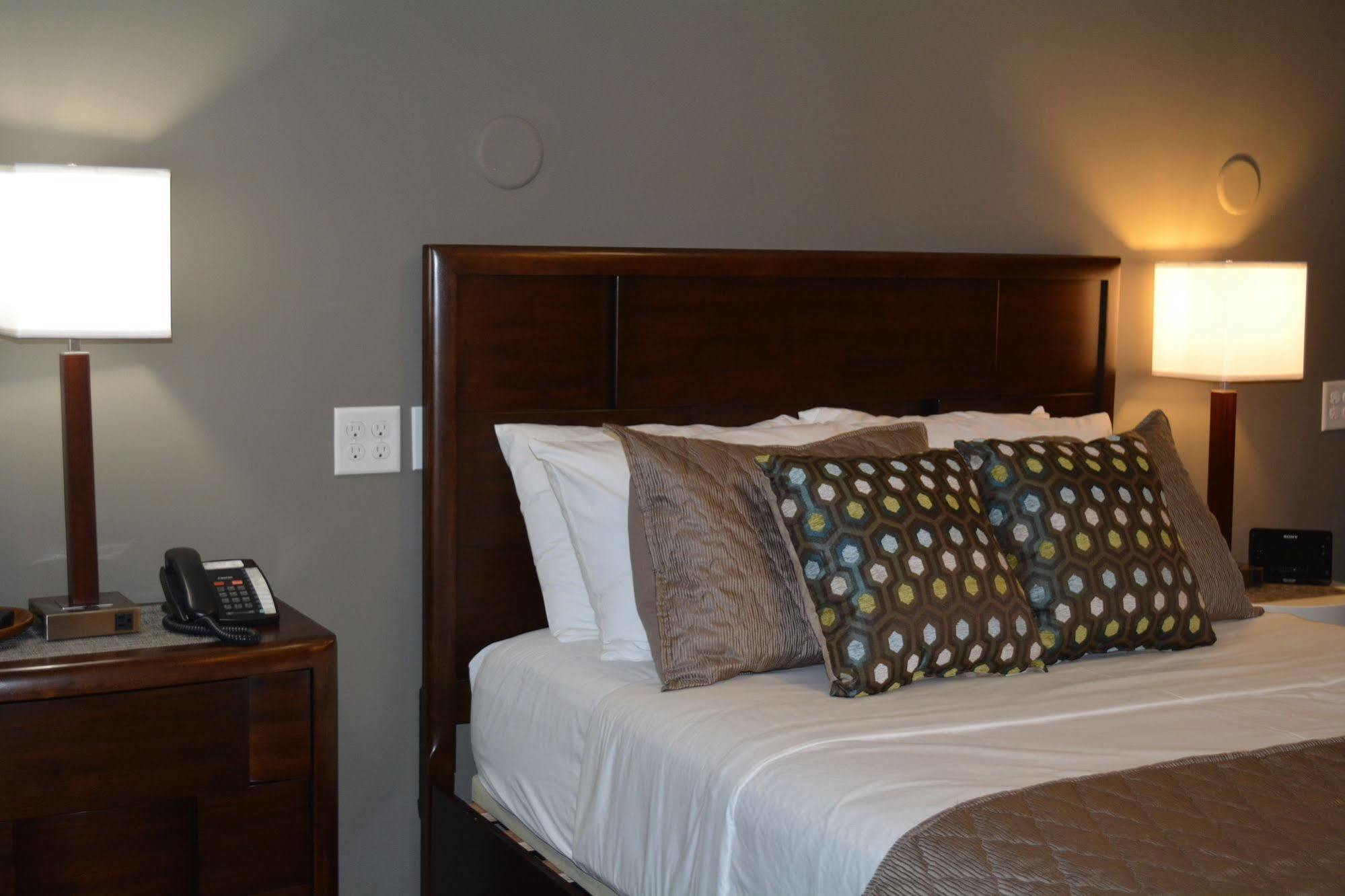 Hotel Dushore Esterno foto